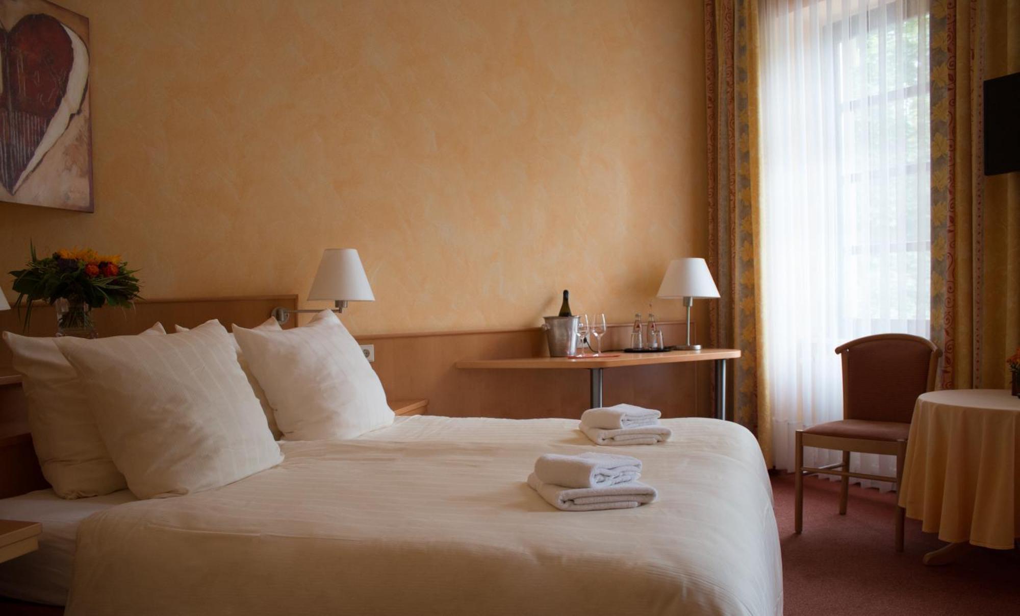 Hotel Bremerhof Kaiserslautern Szoba fotó